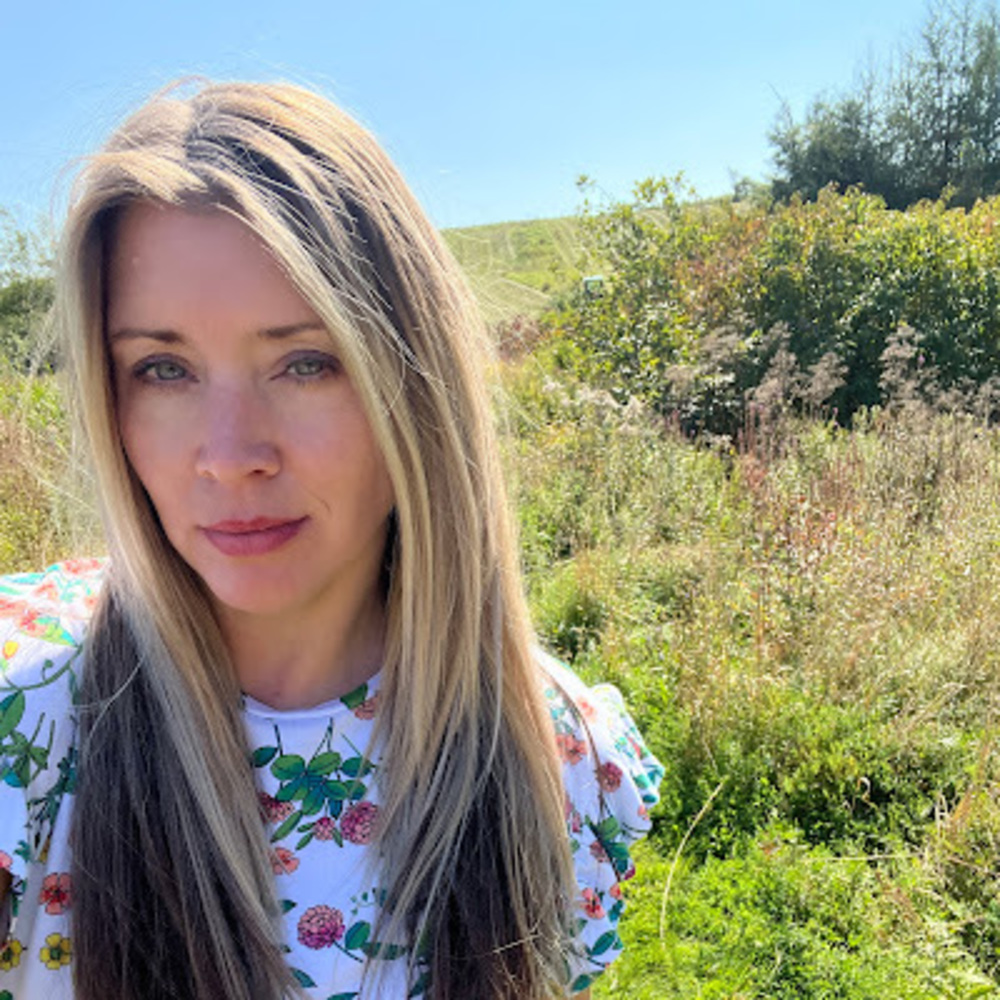 Meet your Posher, Courtney